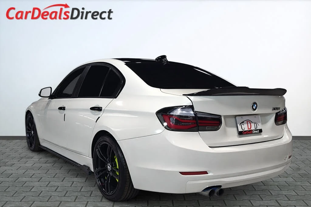BMW 328 xDrive* АвтоКредит* (ЦЕНА ДО БГ), снимка 4 - Автомобили и джипове - 54297340
