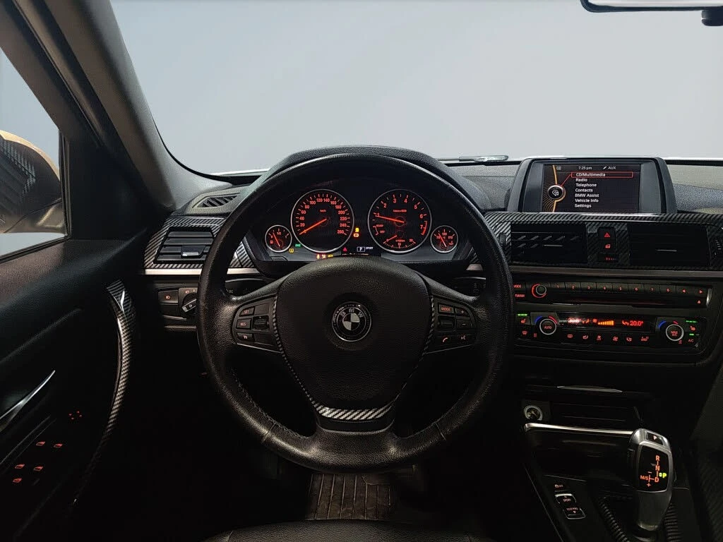 BMW 328 xDrive* АвтоКредит* (ЦЕНА ДО БГ), снимка 10 - Автомобили и джипове - 54297340