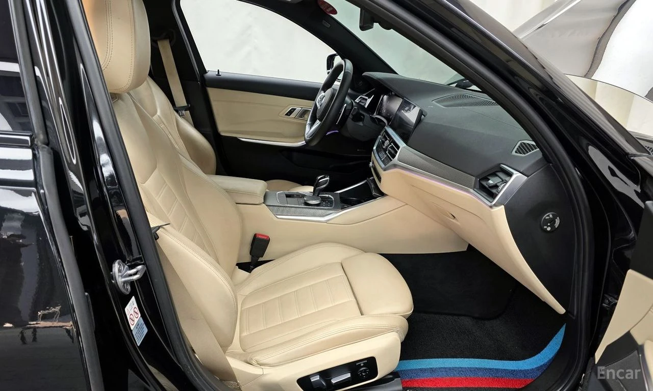 BMW 330 M SPORT* КОЖА* ПОДГРЕВ* HEADUP* 360* PANO, снимка 11 - Автомобили и джипове - 54368803