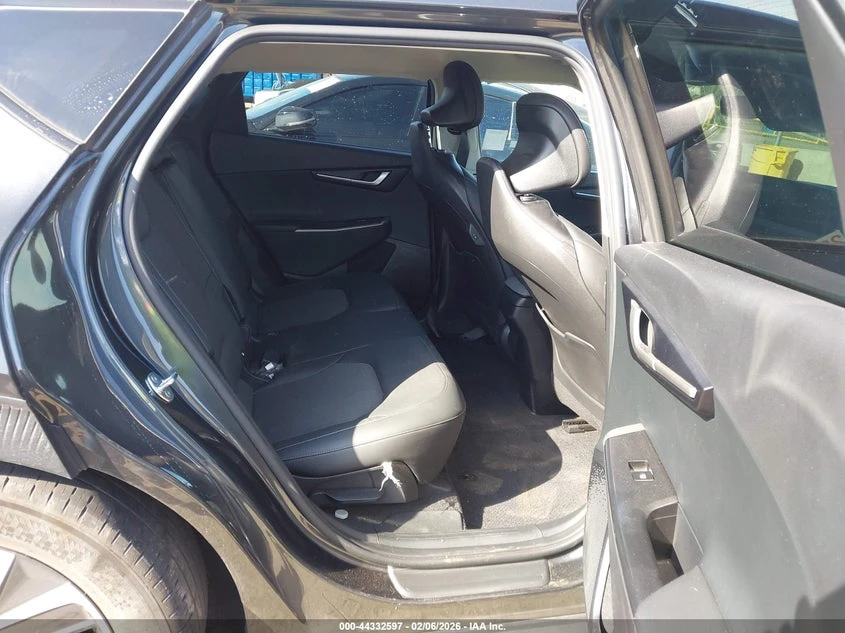 Kia EV6 Light * Крайна цена до БГ* , снимка 8 - Автомобили и джипове - 54378351