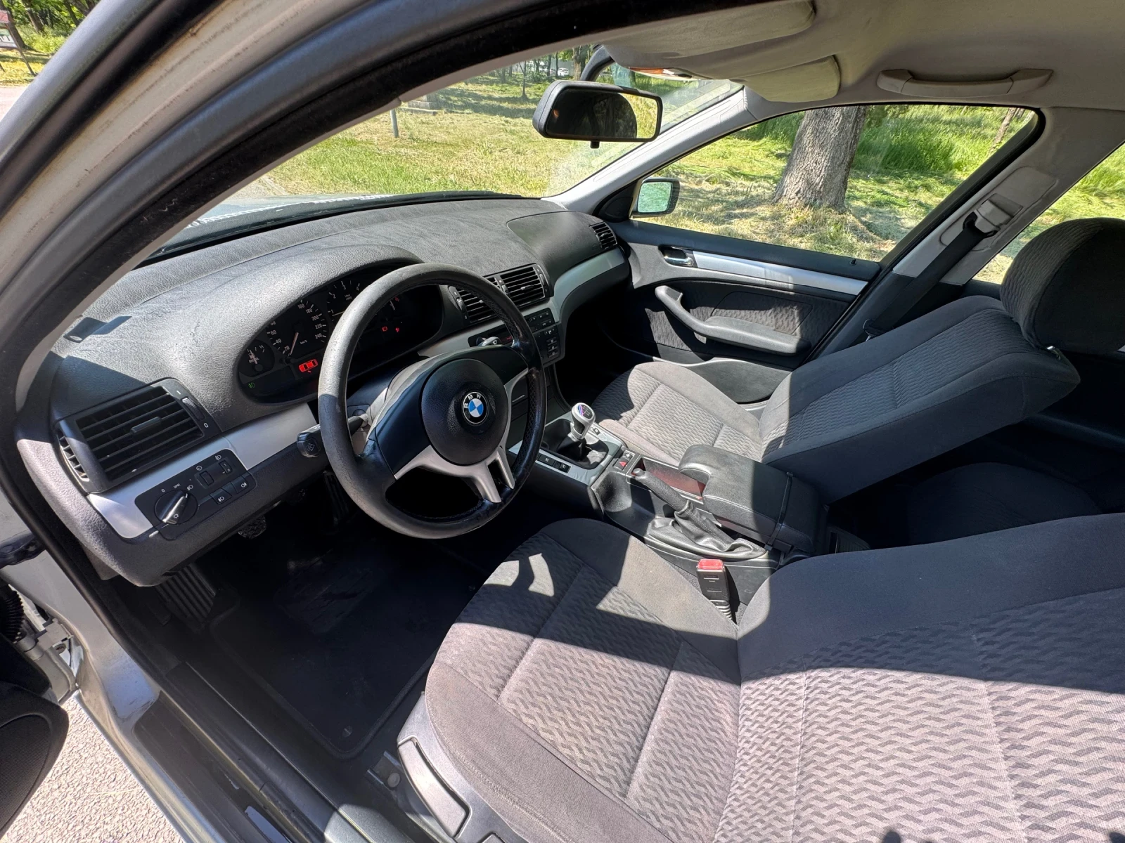 BMW 320 320 d, снимка 8 - Автомобили и джипове - 54575369