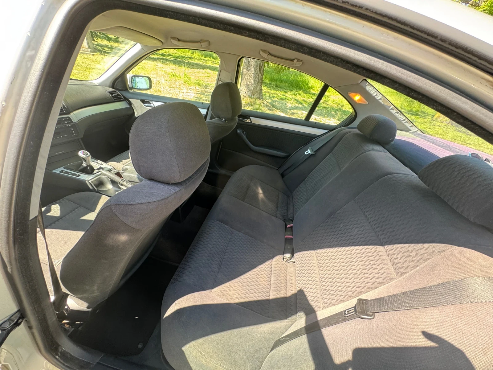 BMW 320 320 d, снимка 6 - Автомобили и джипове - 54575369