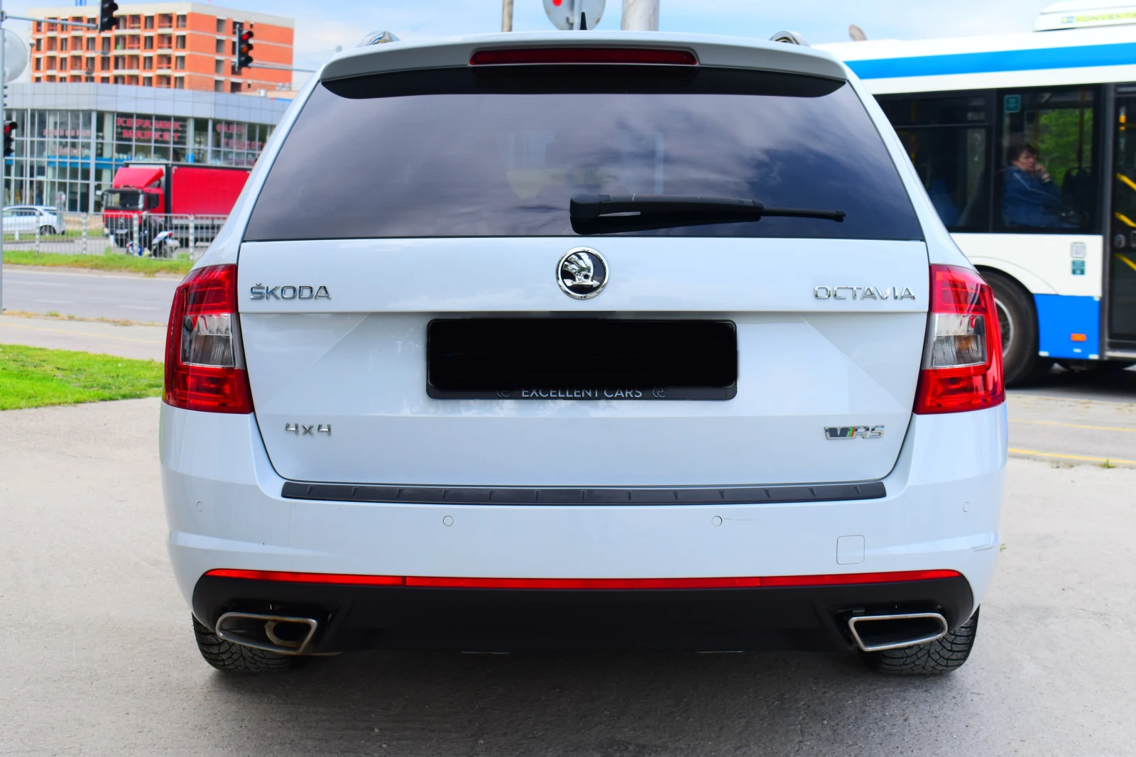 Skoda Octavia 2.0TDI* VRS* 4x4* ПАНОРАМА, снимка 6 - Автомобили и джипове - 54628782