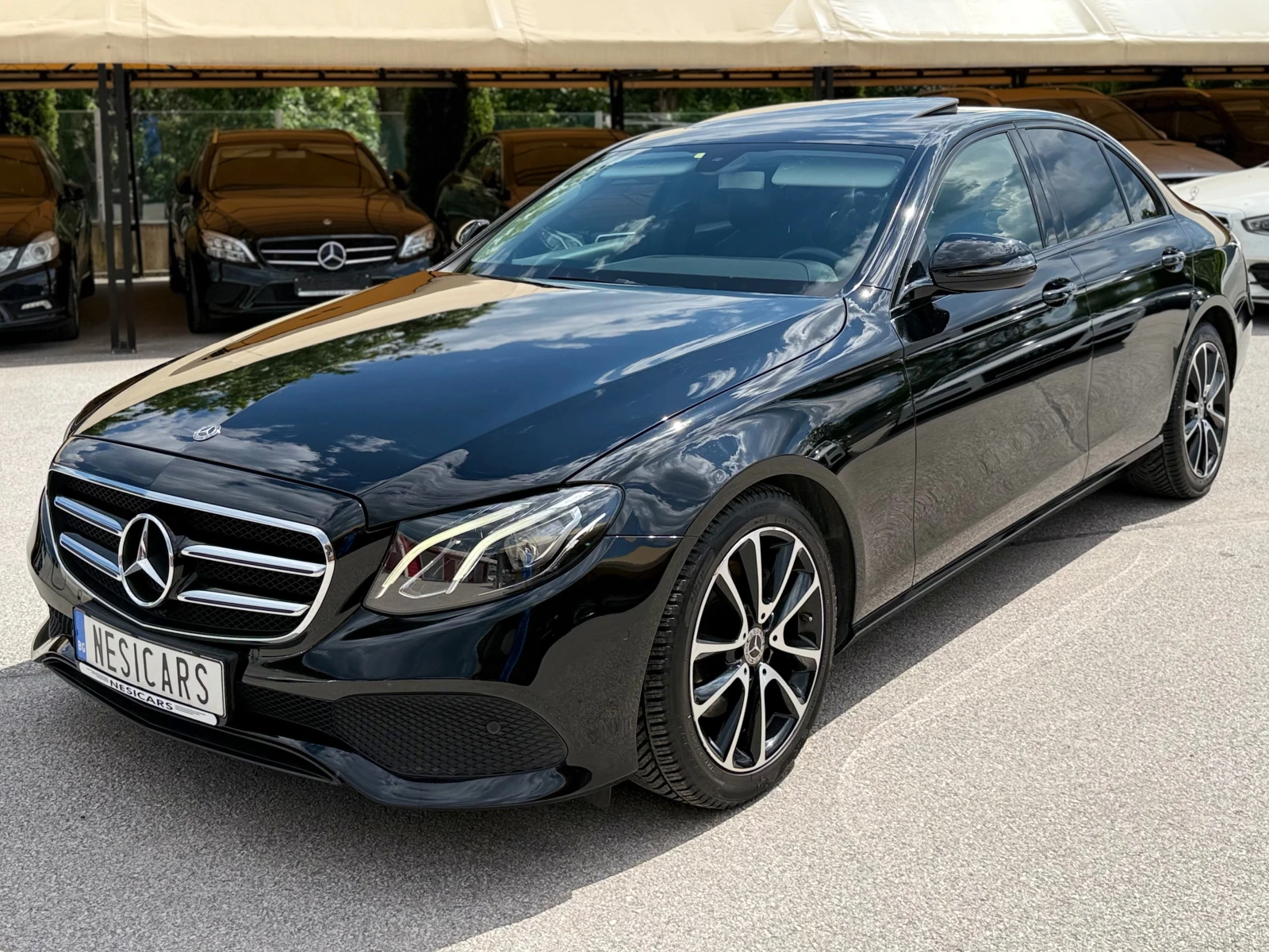 Mercedes-Benz E 220 d VIRTUAL COCKPIT NIGHT PACK 100% РЕАЛНИ КM !!!