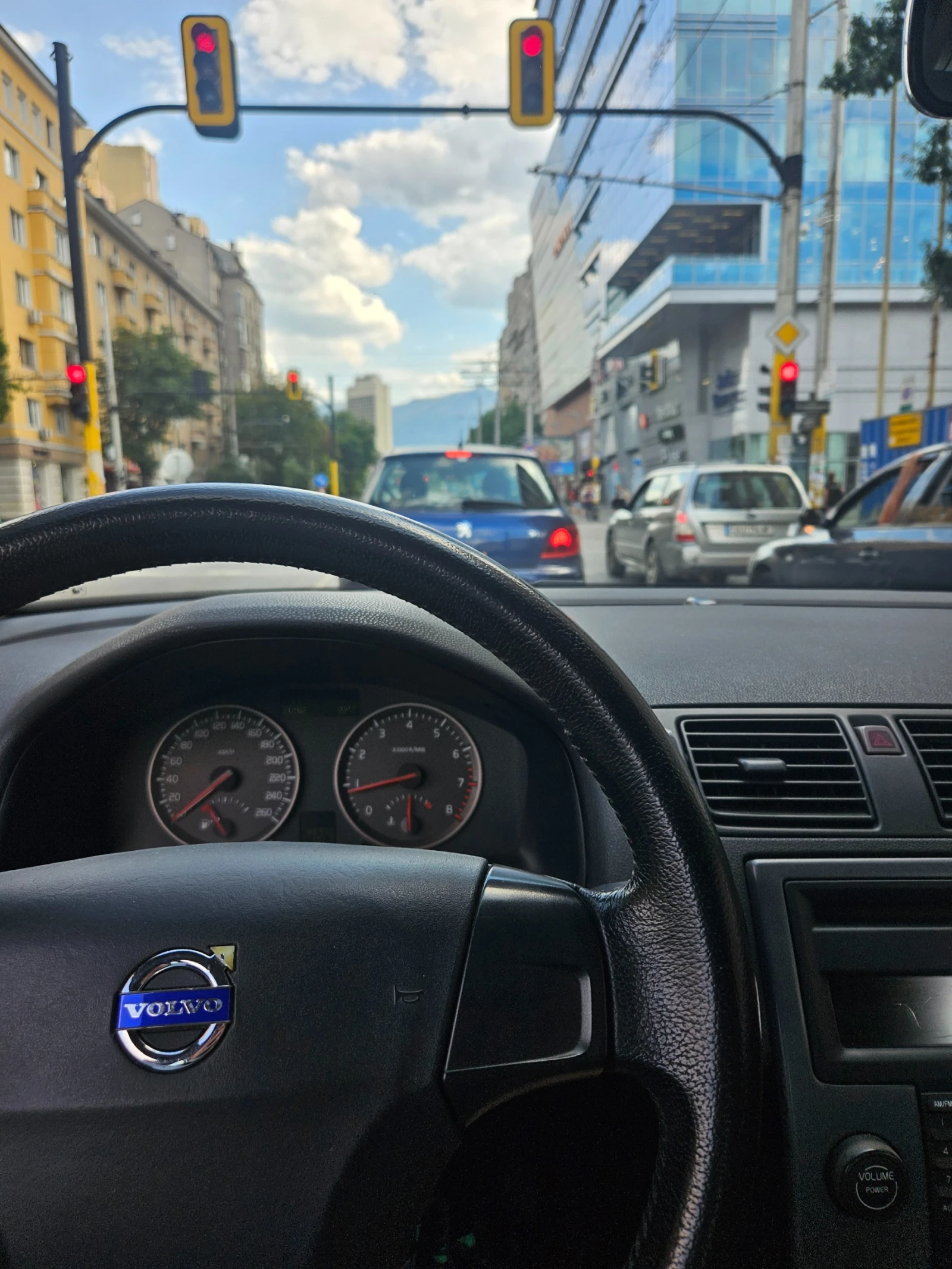 Volvo C30 1.6, снимка 4 - Автомобили и джипове - 54770145