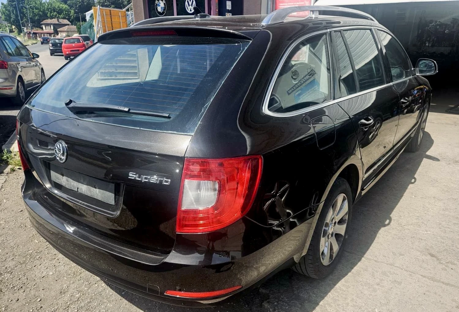 Skoda Superb 2.0TDI, снимка 5 - Автомобили и джипове - 54719307