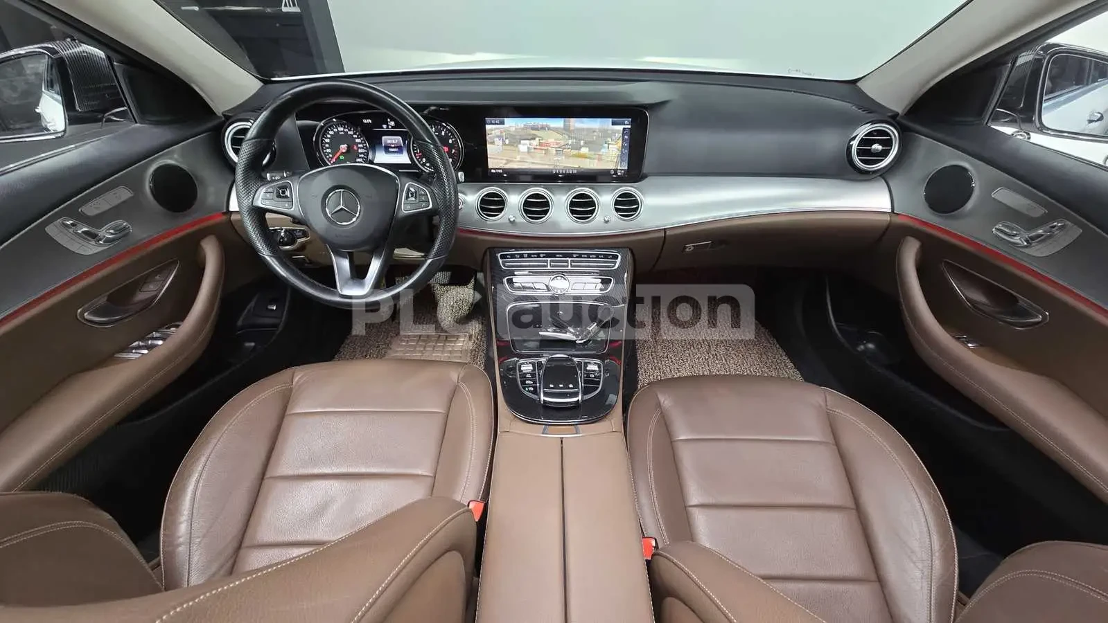 Mercedes-Benz E 200 4MATIC AVANTGARDE/PANO/360 | Mobile.bg � ����������� 7