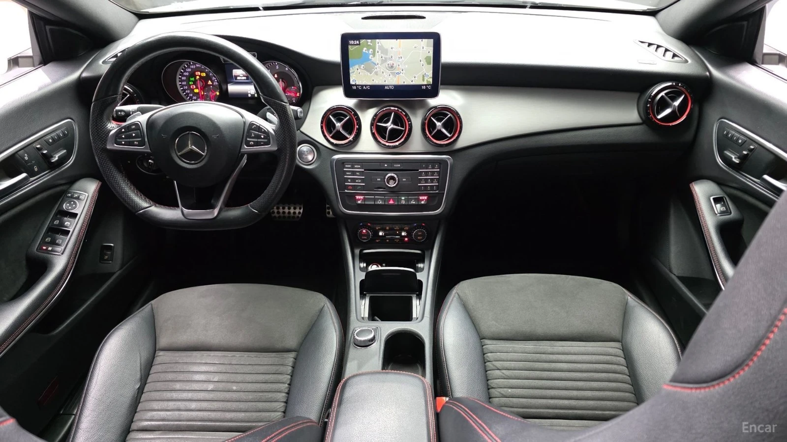 Mercedes-Benz CLA 250 AMG* 4MATIC* КОЖА* ПОДГРЕВ* PANO, снимка 7 - Автомобили и джипове - 55508524