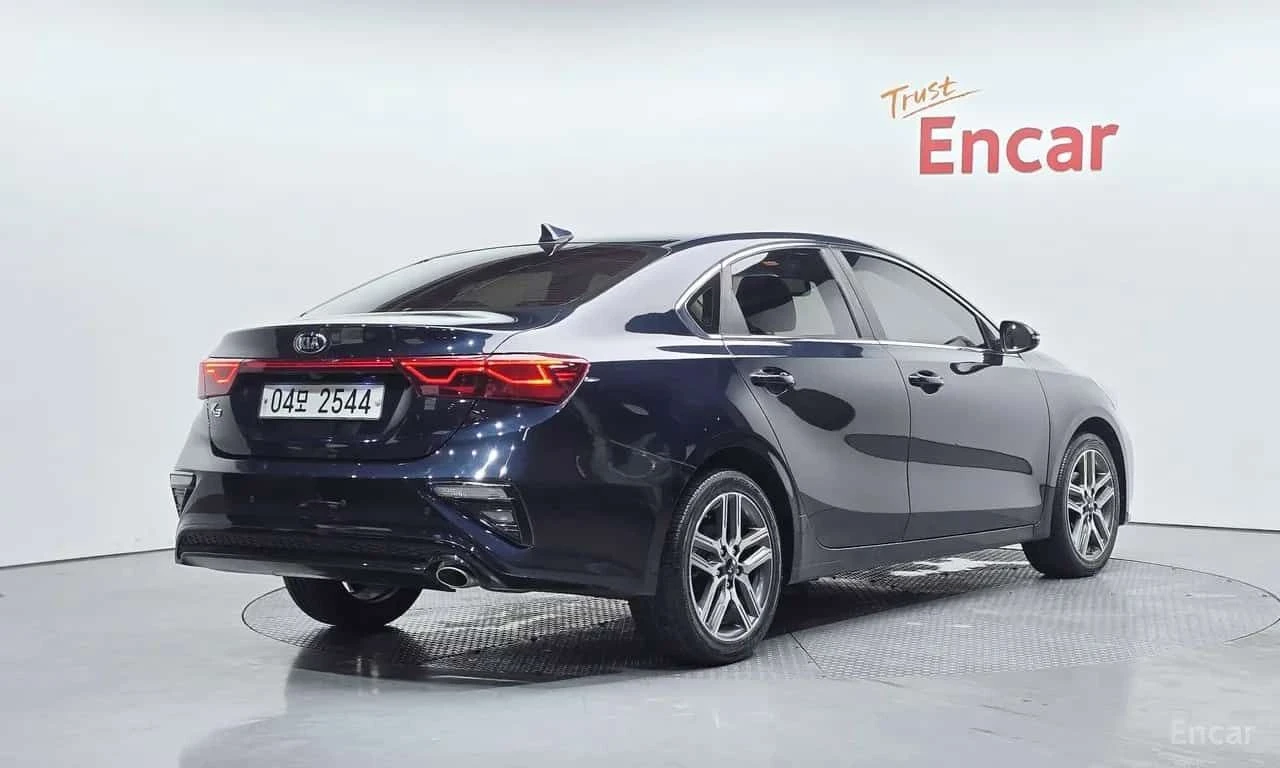 Kia K3 PRESTIGE| ОБДУХ| ПАНОРАМА| ДИСТРОНИК| 2 КЛЮЧА| , снимка 2 - Автомобили и джипове - 55624876