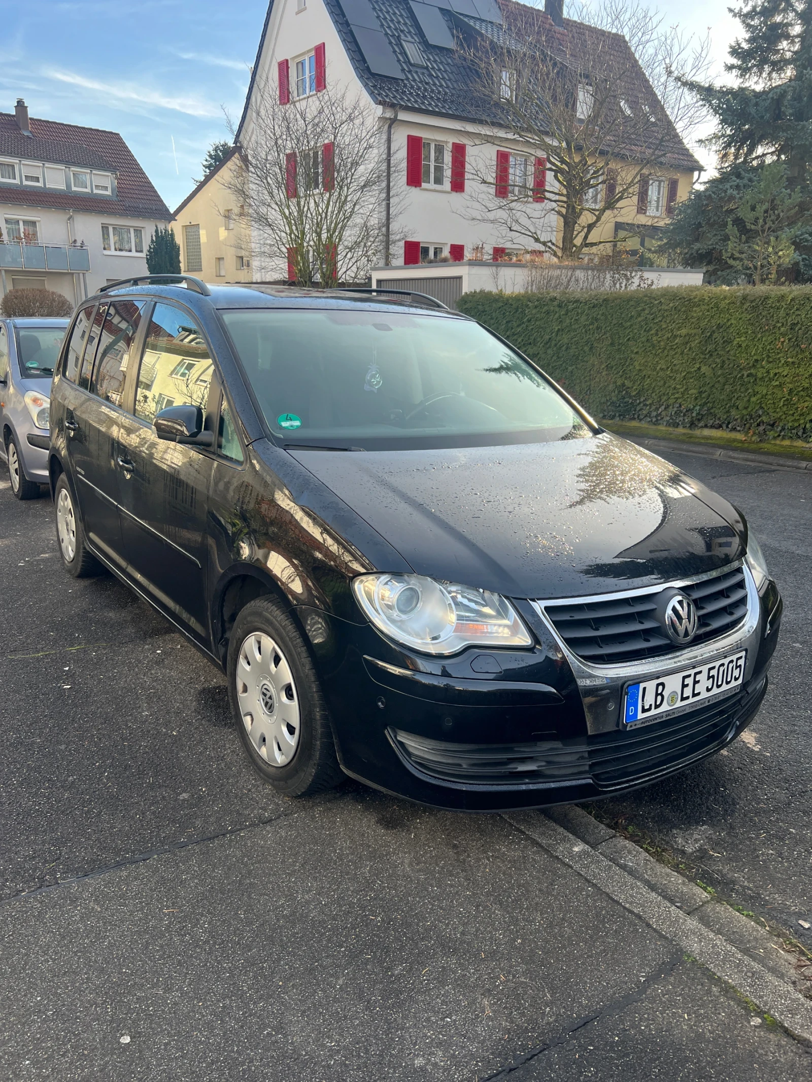 VW Touran, снимка 2 - Автомобили и джипове - 55666405