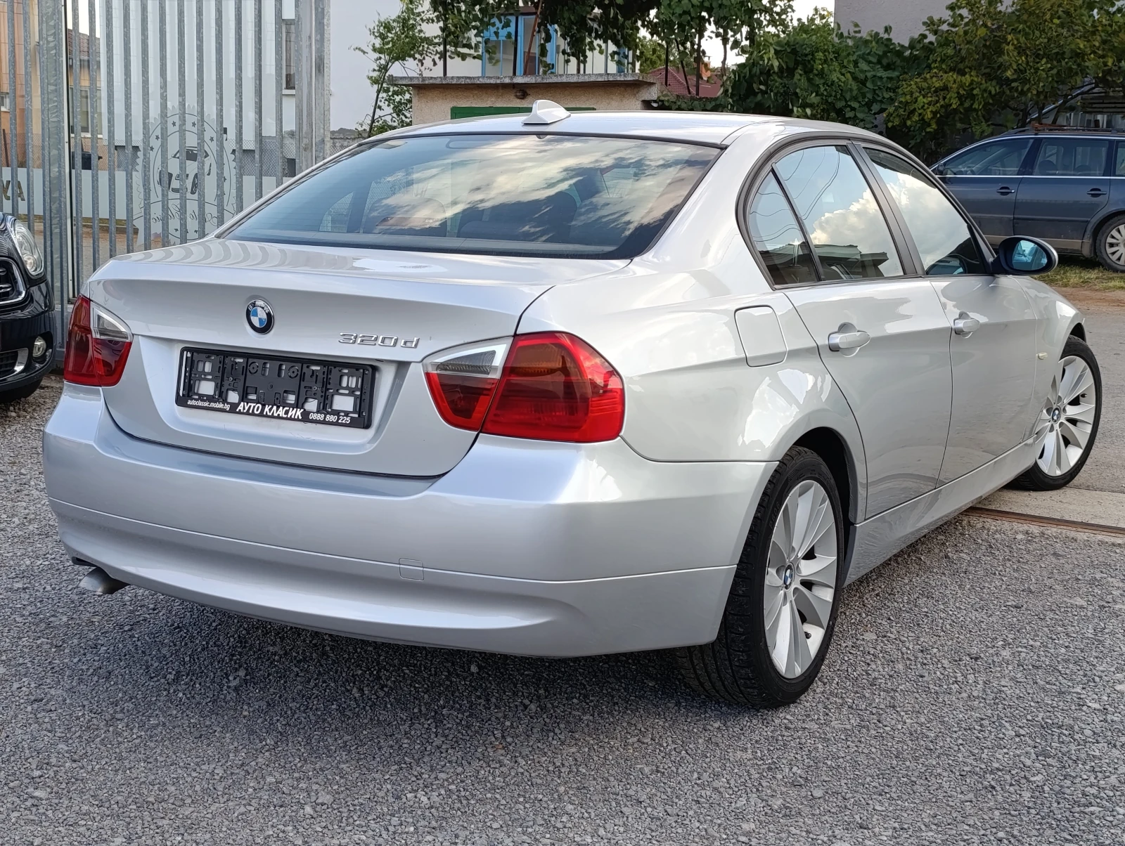 BMW 320 D СЕДАН 163КС РЪЧКА EURO 4 , снимка 5 - Автомобили и джипове - 55825286