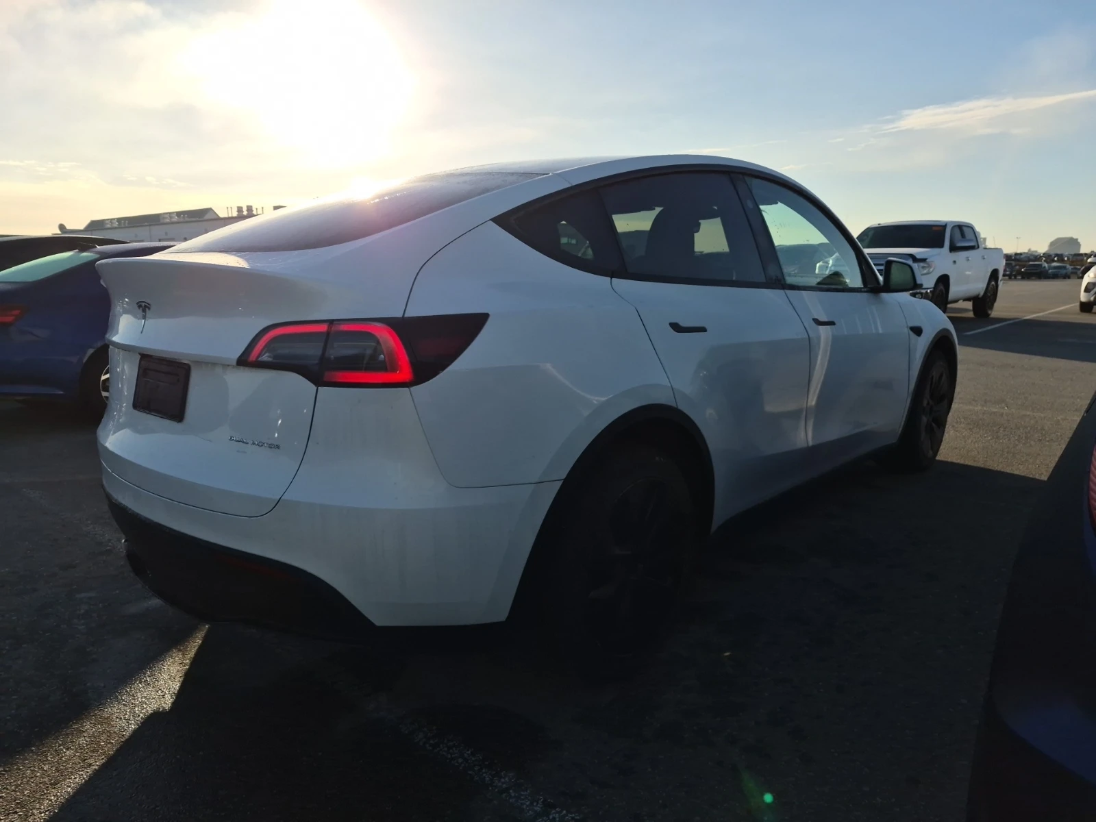 Tesla Model Y LONG RANGE/ПОДГРЕВ/ПАНОРАМА/, снимка 3 - Автомобили и джипове - 56587587
