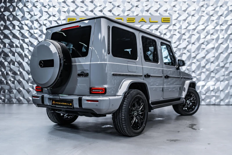 Mercedes-Benz G 450 d 4Matic* AMG* Distr* Night* Burmester* , снимка 4 - Автомобили и джипове - 48496045