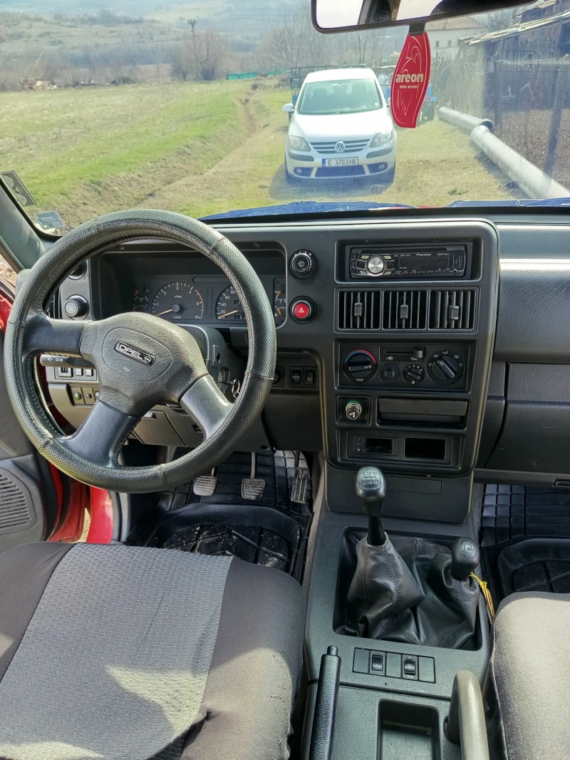 Opel Monterey, снимка 10 - Автомобили и джипове - 49300360