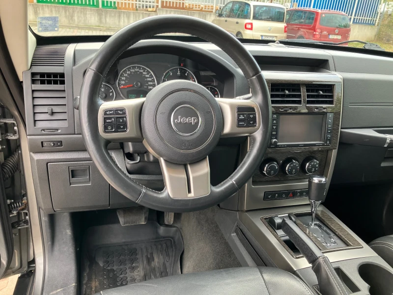 Jeep Cherokee CRDI, снимка 7 - Автомобили и джипове - 49326869