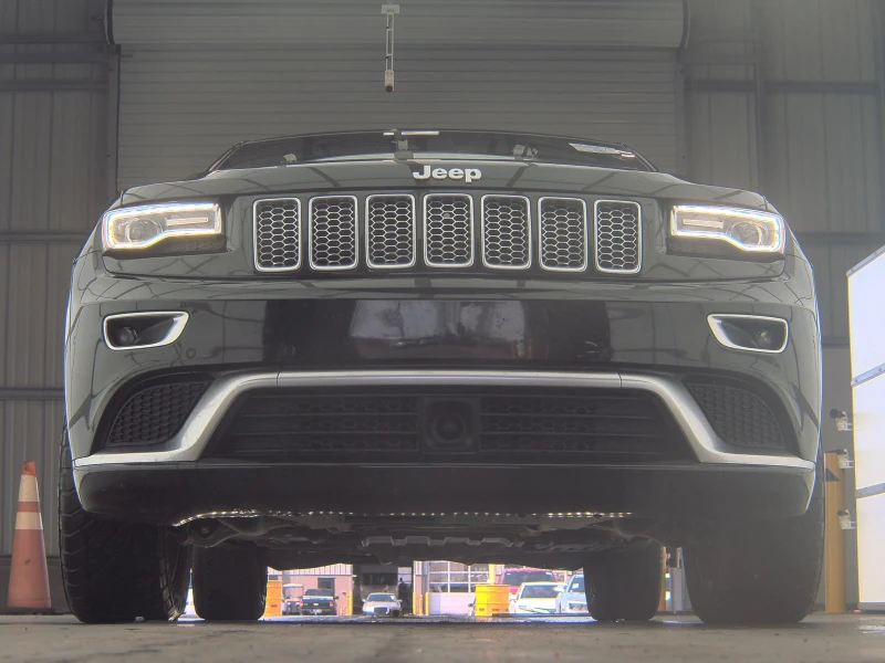 Jeep Grand cherokee Summit* 5.7 Hemi* дистроник* обдух* подгрев* Harma, снимка 3 - Автомобили и джипове - 49505616