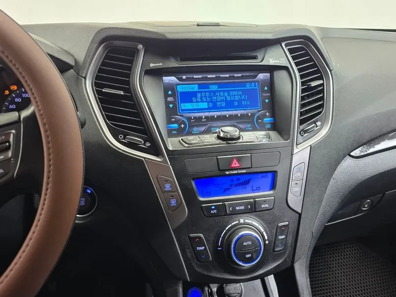 Hyundai Santa fe 2.0 2WD , снимка 14 - Автомобили и джипове - 55843822