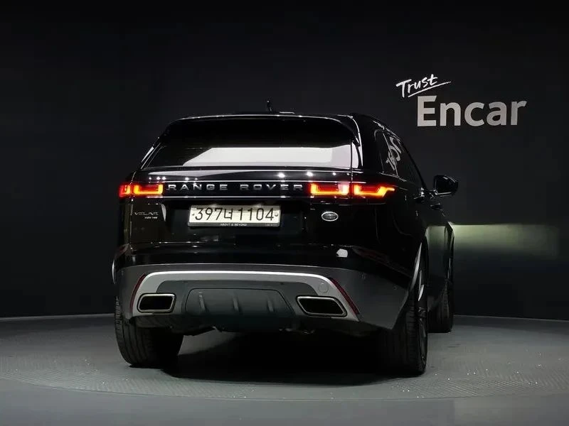 Land Rover Range Rover Velar, снимка 4 - Автомобили и джипове - 56690387