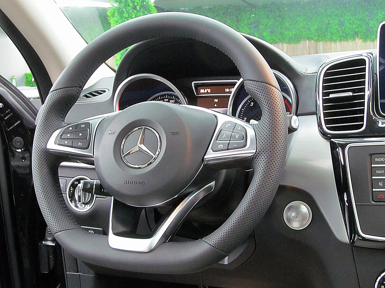 Mercedes-Benz GLE 350 KUPE AMG OPTICA/PANORAMA/EDITION/  | Mobile.bg   15