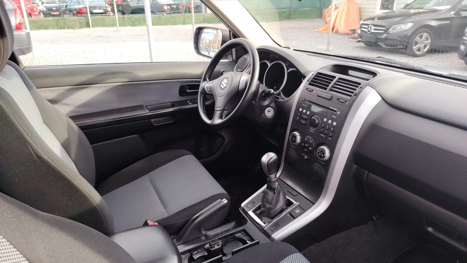 Suzuki Grand vitara 1, 6-107к.с.бензин 4х4 - изображение 7