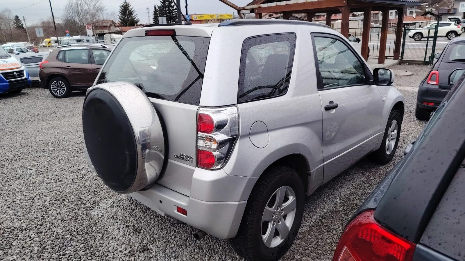 Suzuki Grand vitara 1, 6-107к.с.бензин 4х4 - изображение 2