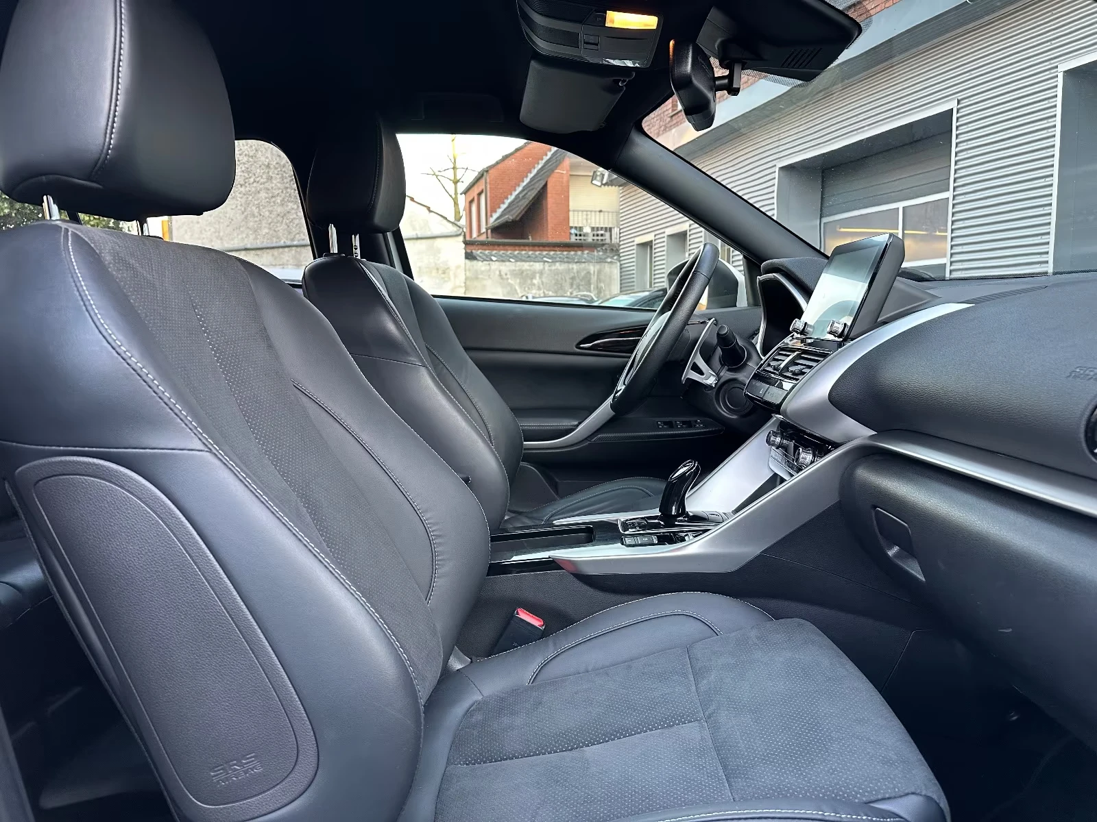 Mitsubishi Eclipse Cross PLUS/188H/DISTR/NAVI/CAM/152h | Mobile.bg � ����������� 12