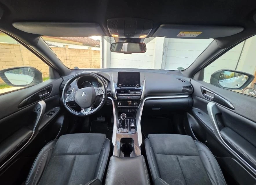 Mitsubishi Eclipse Cross PHEV Фул Екстри Като Нова, снимка 13 - Автомобили и джипове - 56456000