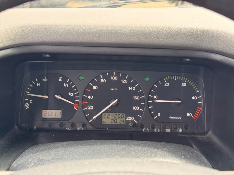 VW Multivan T4 Multivan / 2.5 TDI, снимка 7 - Бусове и автобуси - 50002914