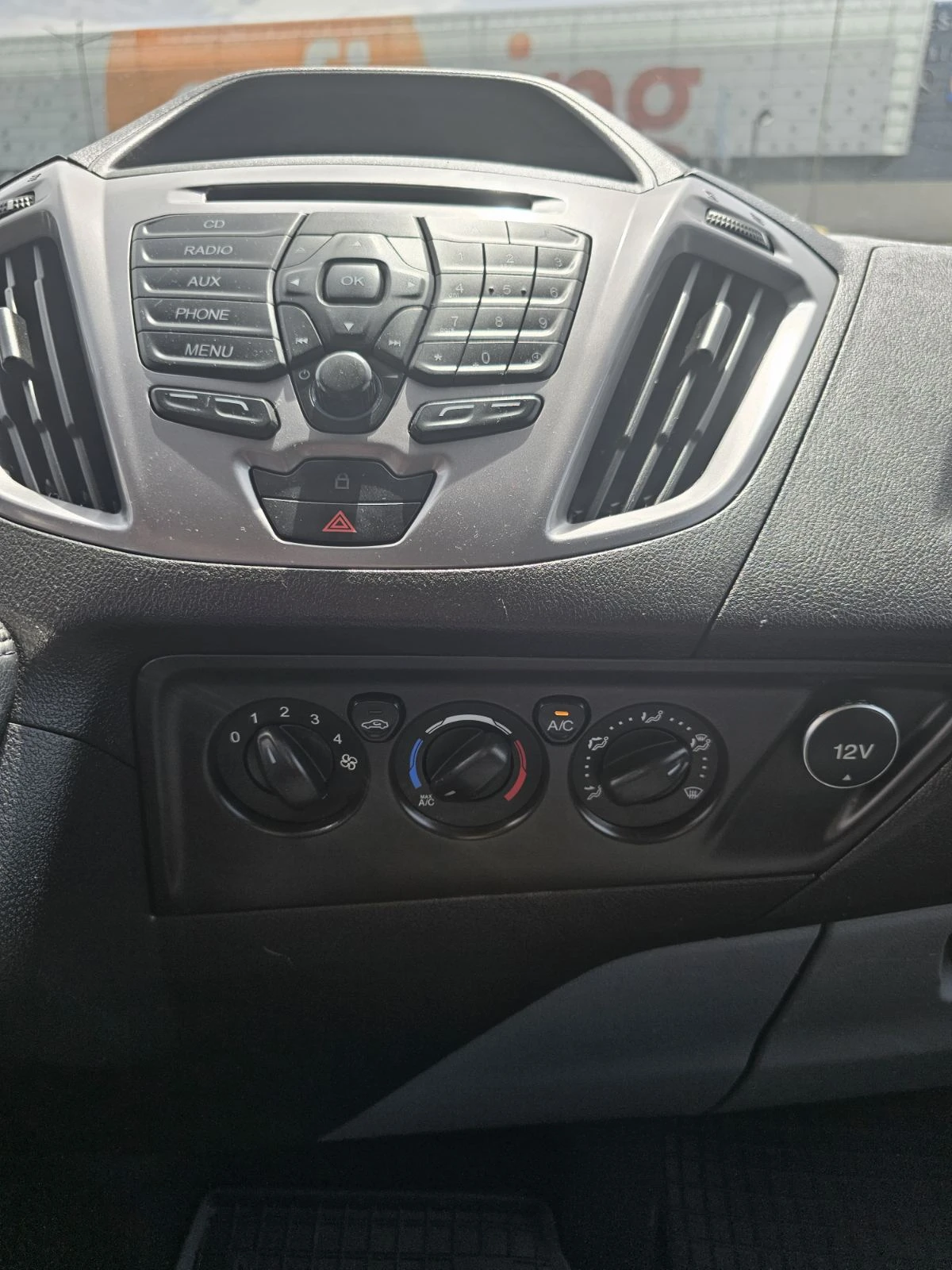 Ford Transit 2.2 dCi - изображение 10