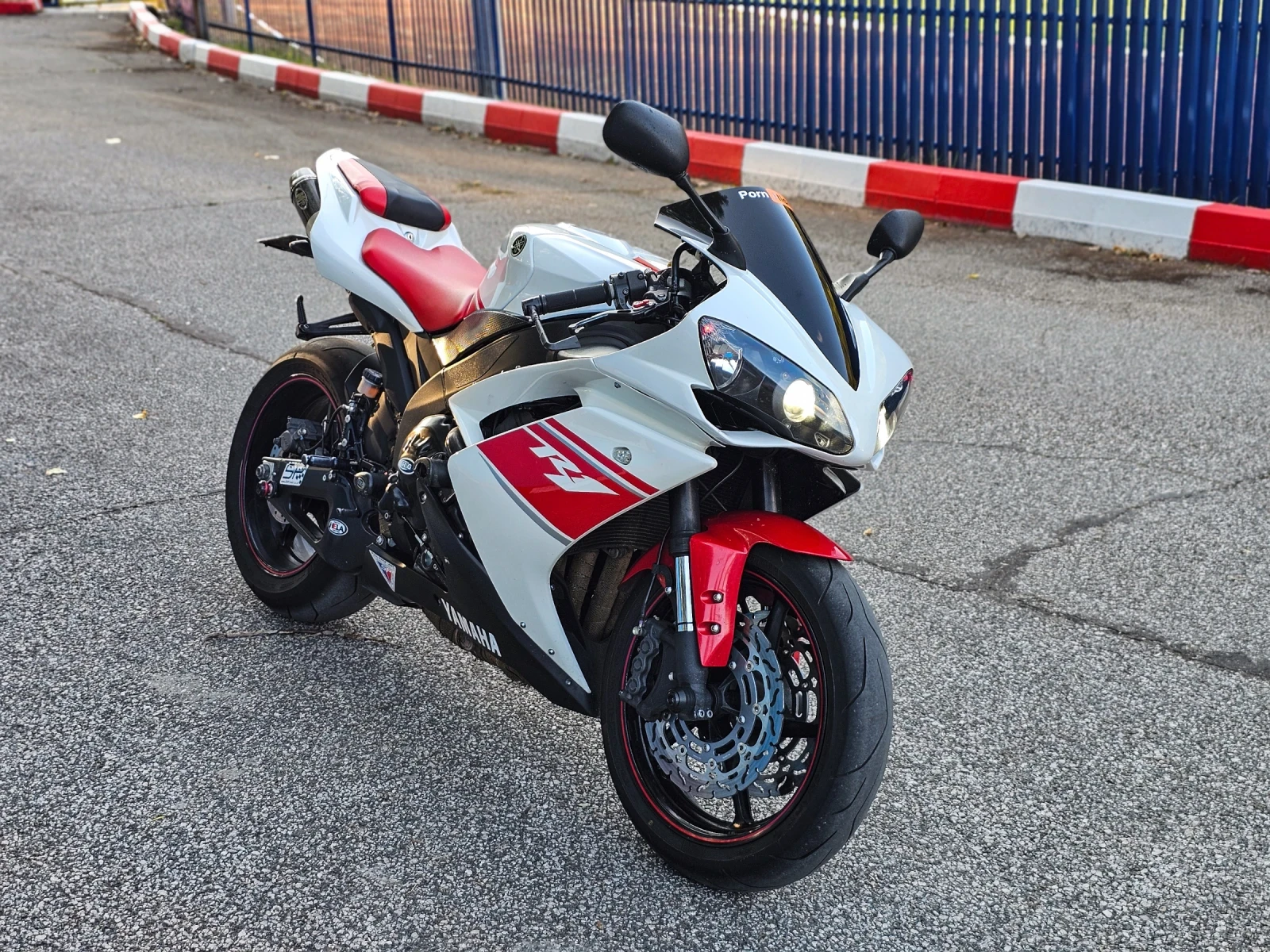 Yamaha YZF-R1 RN19, снимка 1
