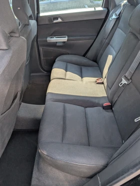 Volvo S40 II, снимка 9