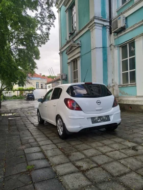 Opel Corsa D - 3300 лв. - 31426466 3