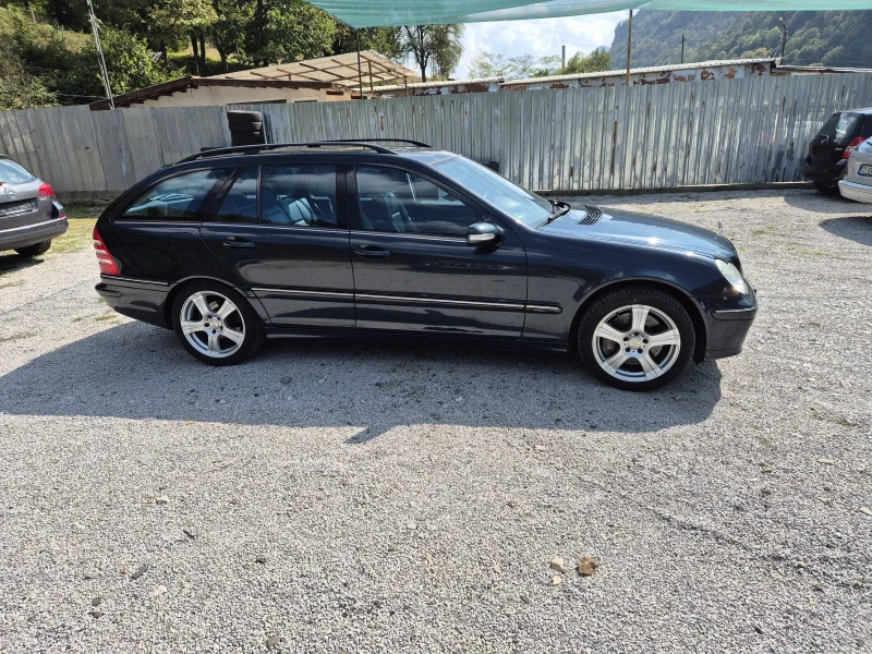 Mercedes-Benz C 180 Avantgarde, снимка 3 - Автомобили и джипове - 47500164