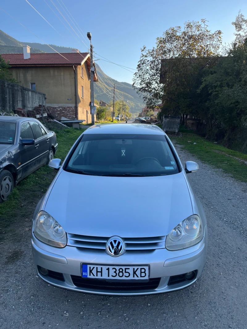 VW Golf, снимка 4 - Автомобили и джипове - 47652928