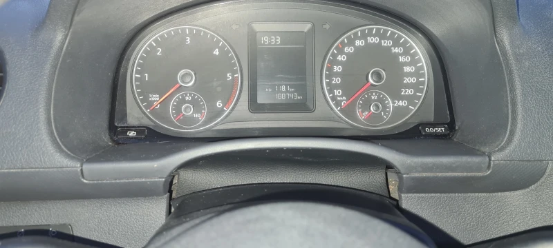 VW Caddy  Maxi, снимка 14 - Автомобили и джипове - 52649343