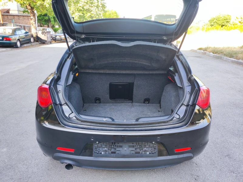 Alfa Romeo Giulietta 1.4Turbo 120hp euro5 174000km, снимка 9 - Автомобили и джипове - 50904392