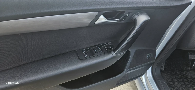 VW Passat, снимка 4 - Автомобили и джипове - 52416056