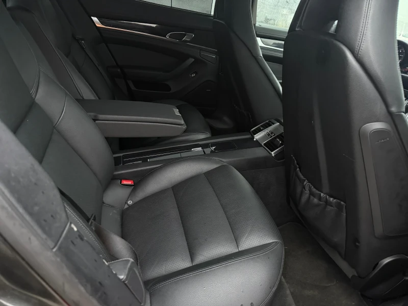 Porsche Panamera 3.6 Рекаро БОСЕ ОБСЛУЖЕНА, снимка 12 - Автомобили и джипове - 52894101