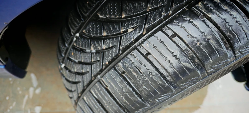 BMW 120 M PACKET *  GAS. INJEKCION, снимка 17 - Автомобили и джипове - 53012862