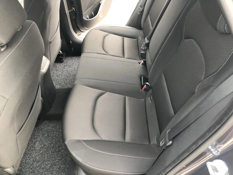 Hyundai I30 1.6/110hp/EURO6B, снимка 10 - Автомобили и джипове - 53249362