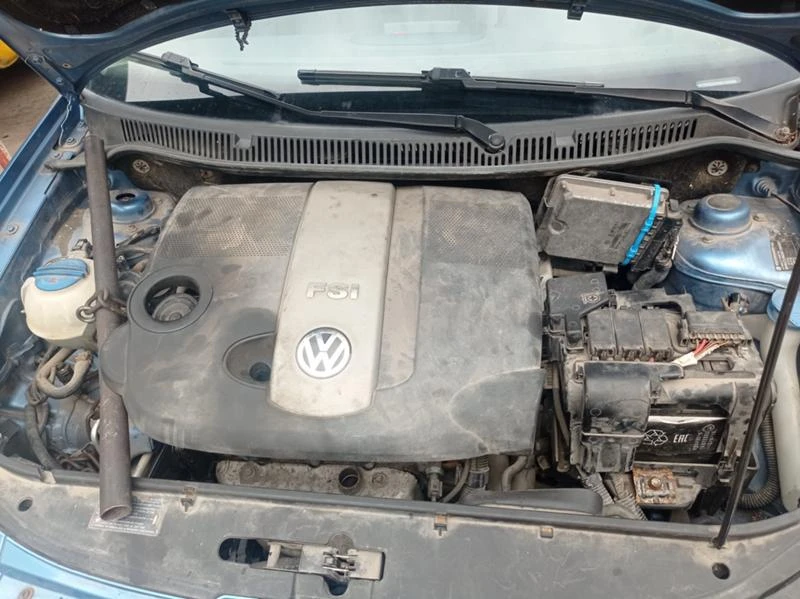 VW Polo 1.4 FSI, снимка 12 - Автомобили и джипове - 46668187