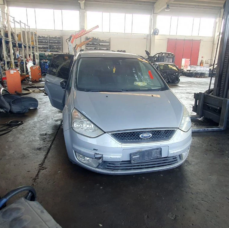 Ford Galaxy 2.0 TDCI, снимка 2 - Автомобили и джипове - 41394661