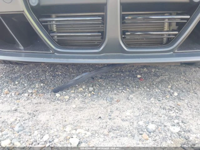 BMW M3 COMPETITION XDRIVE - изображение 8