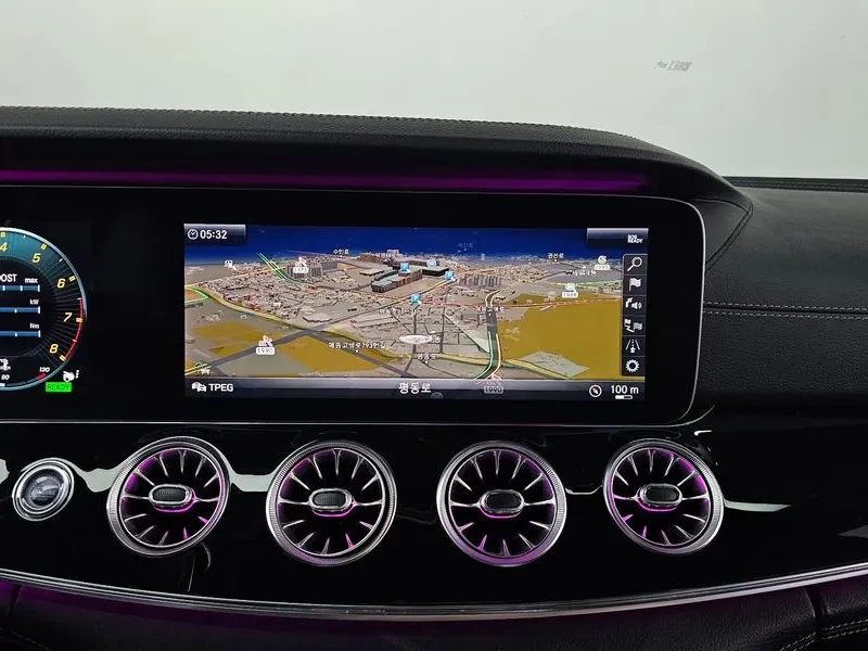 Mercedes-Benz GT 4-DOOR 43 4MATIC+ , снимка 13 - Автомобили и джипове - 54863599