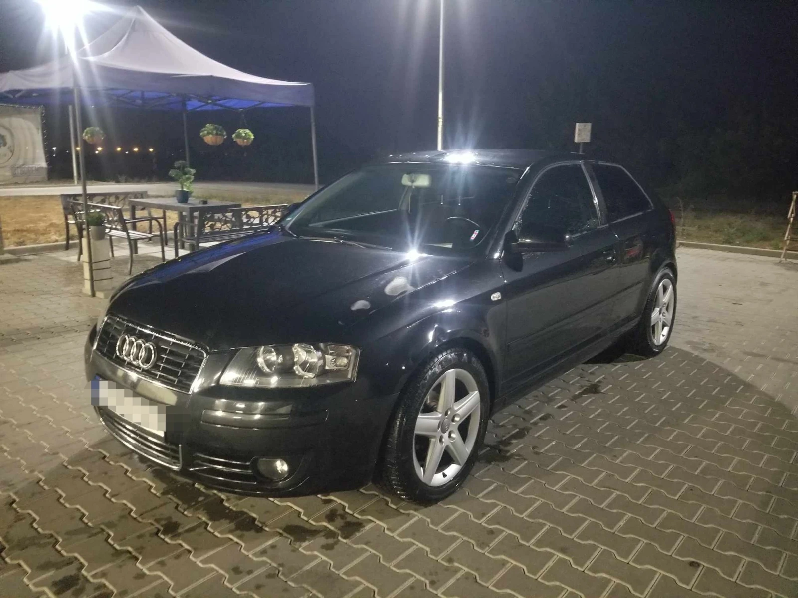 Audi A3 2.0 FSI, снимка 1