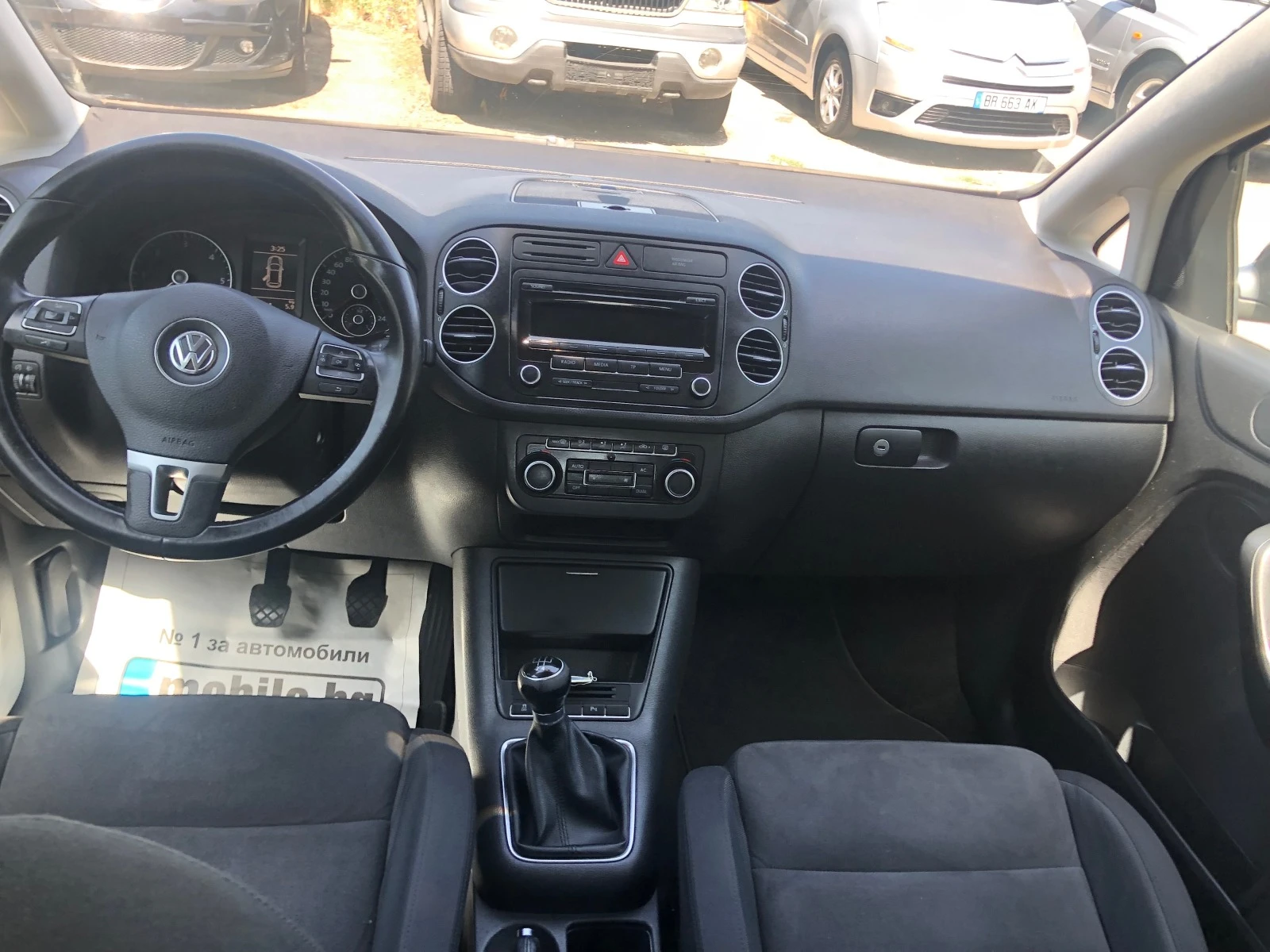 VW Golf 1.6TDi - изображение 8