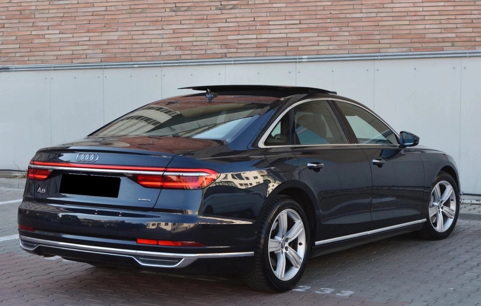 Audi A8 50 TDI Quattro  - изображение 4