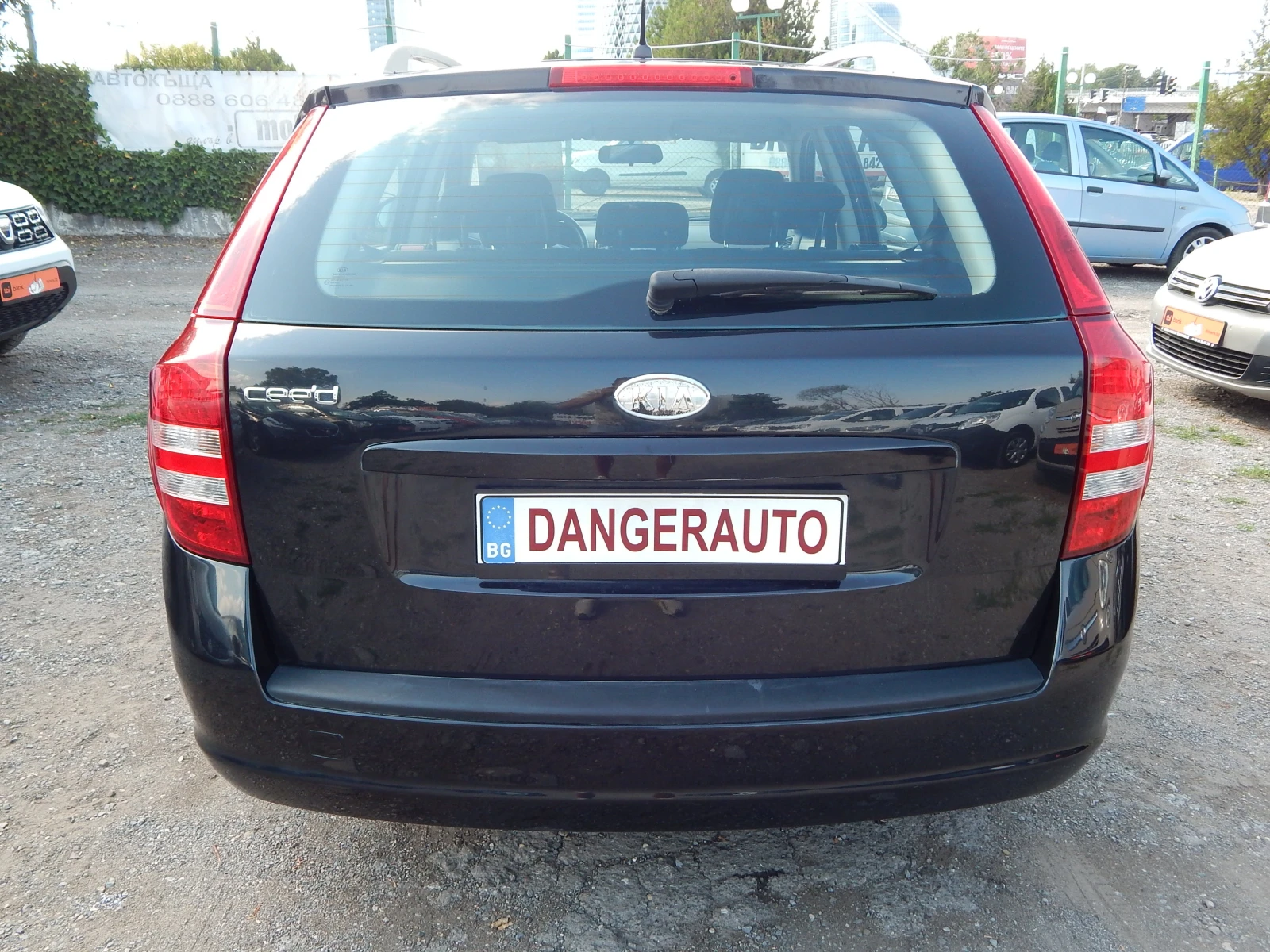 Kia Ceed 1.4i* BRC газ.инжекцион* ОТЛИЧНА*  - изображение 5