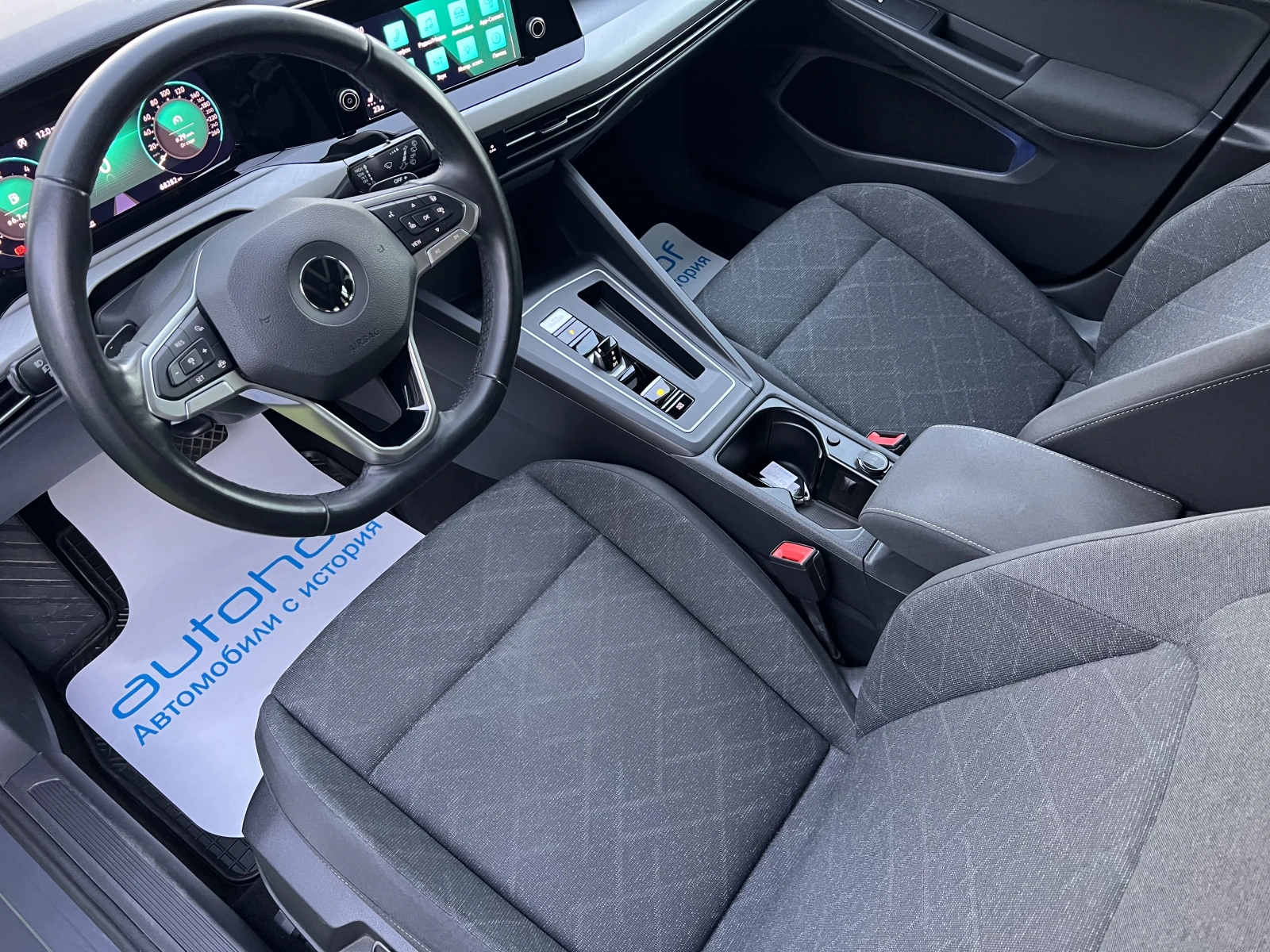 VW Golf LIFE/2.0TDI/150K.C./7AT/ГАРАНЦИЯ - изображение 7