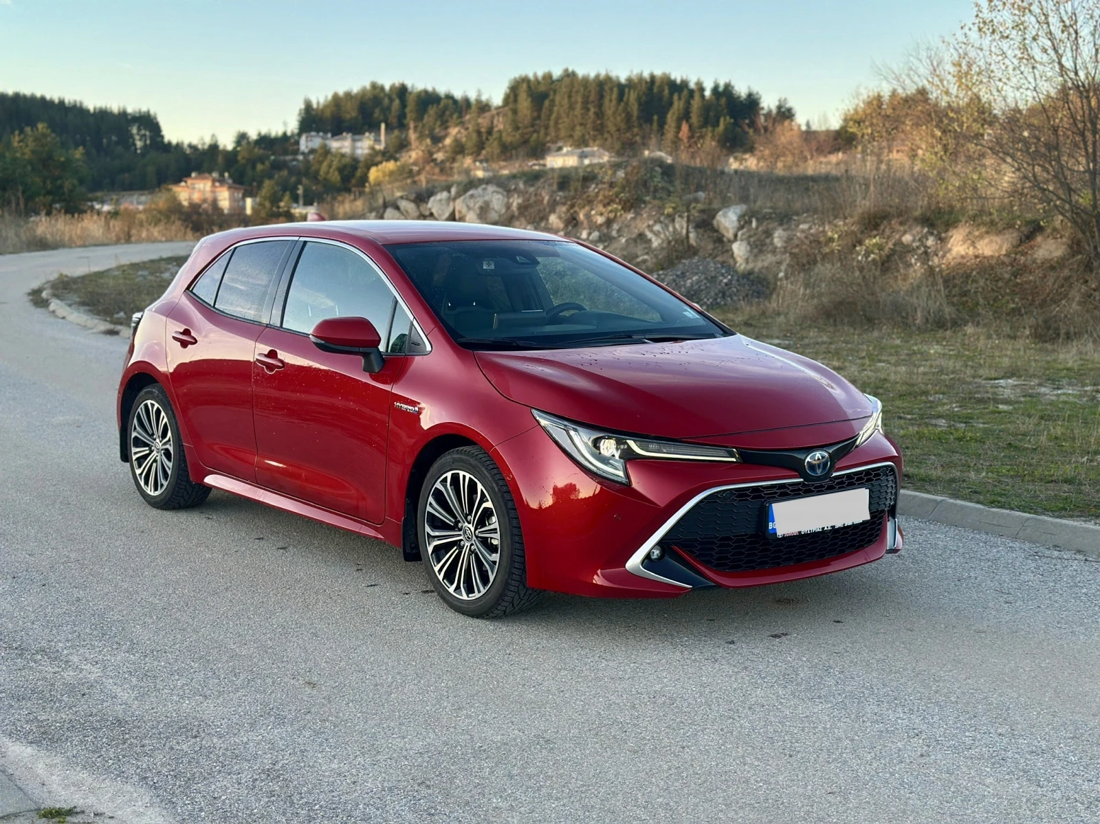 Toyota Corolla Hybrid Luxory - изображение 3